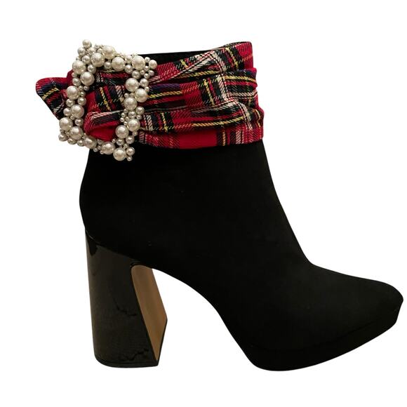 BETSEY JOHNSON Idris Dress Heel Ankle Booties Black Red Multi Plaid Size 8M New - Picture 9 of 16